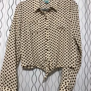 Button Down (Tie at the Bottom)